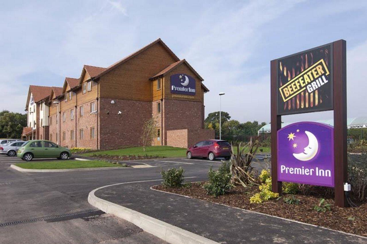 Premier Inn Newport/Telford Ньюпорт Экстерьер фото