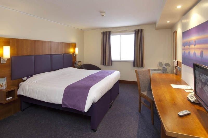 Premier Inn Newport/Telford Ньюпорт Экстерьер фото